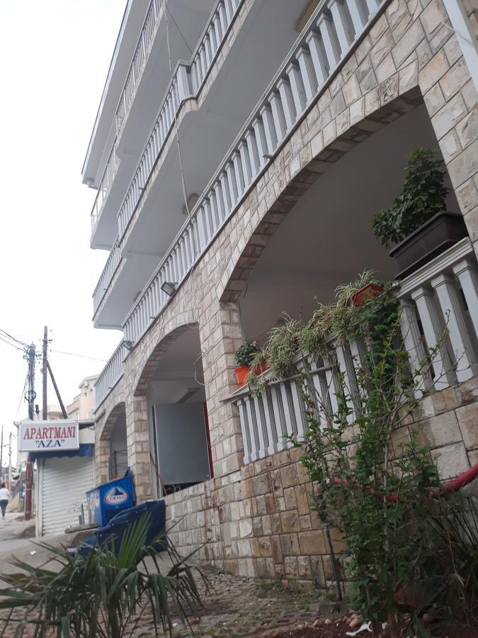 Apartments Aza Добра вода Екстериор снимка