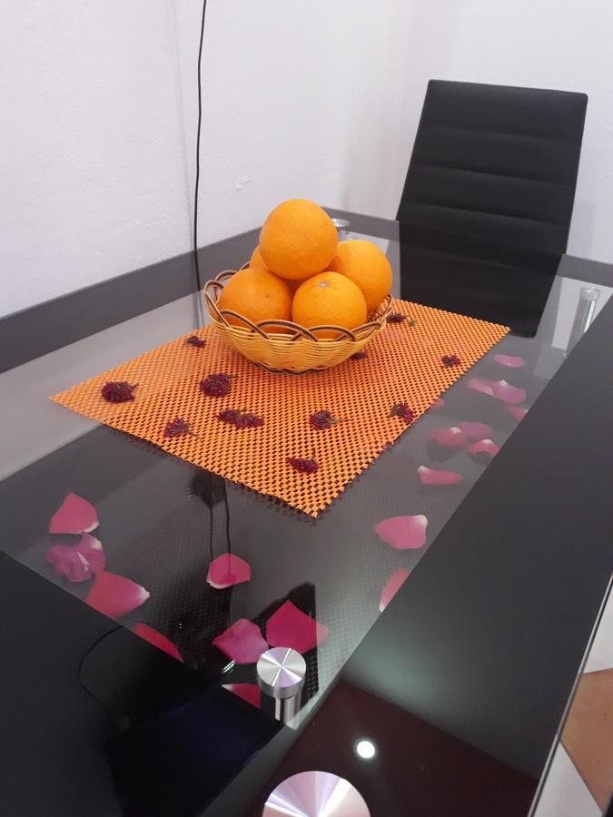 Apartments Aza Добра вода Екстериор снимка