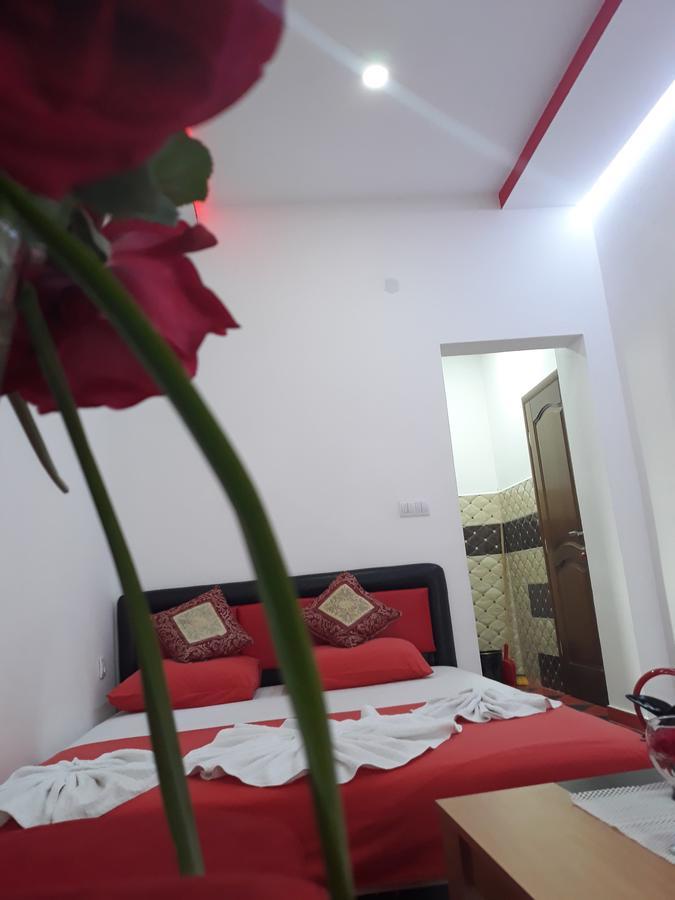 Apartments Aza Добра вода Екстериор снимка